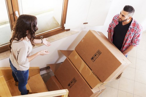 Free quote process for a Putney move with load-based pricing options