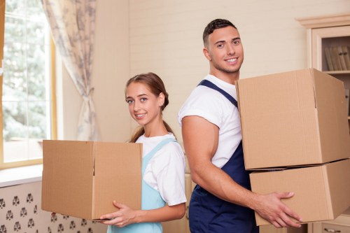 Moving day packing support for a flat in Putney