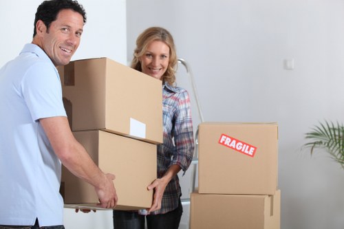 Moving day planning for students relocating in Putney